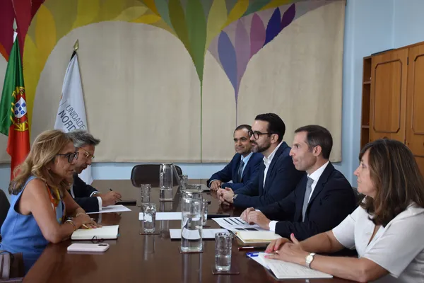 Ministra da Saúde reuniu com Conselho de Administração da ULS Nordeste 