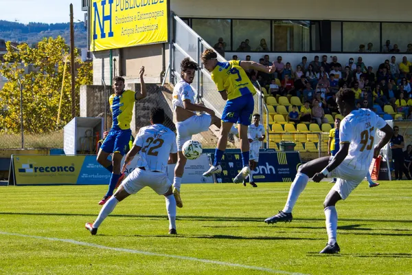 Montalegre impõe primeira derrota ao Bragança e tira liderança aos brigantinos