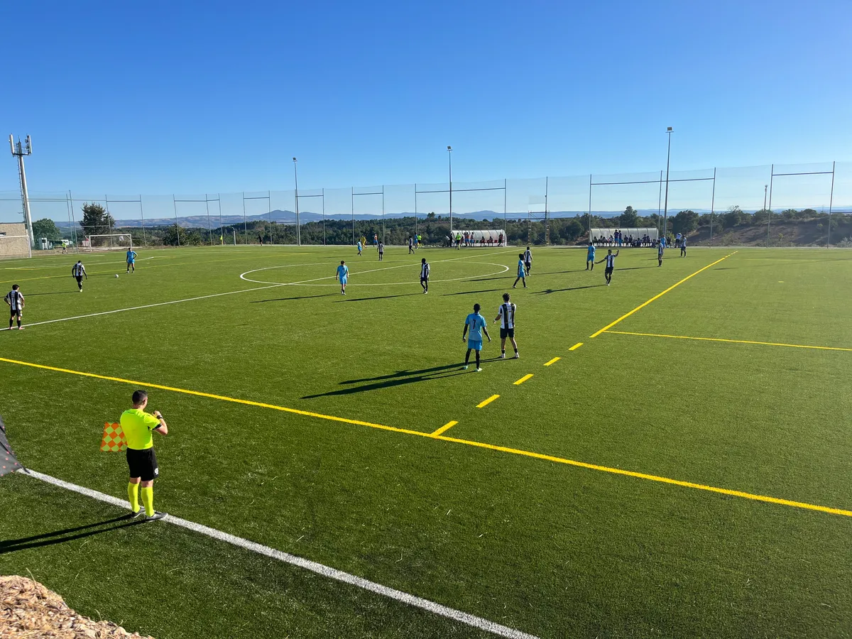 Inizio della División de Honra dell'Associazione Calcistica di Bragança segnato da tre vittorie e una partita rinviata