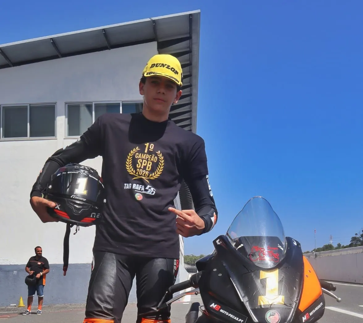 Tiago Rafael conquista título nacional de Sportbike aos 15 anos e sonha com as grandes pistas