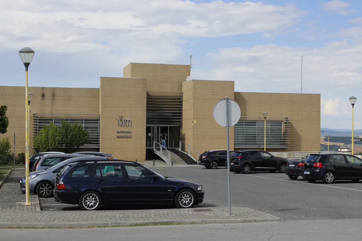 Mercado Municipal de Bragança com plano de revitalização praticamente concluído, mas lojistas pedem serviço público para atrair mais público