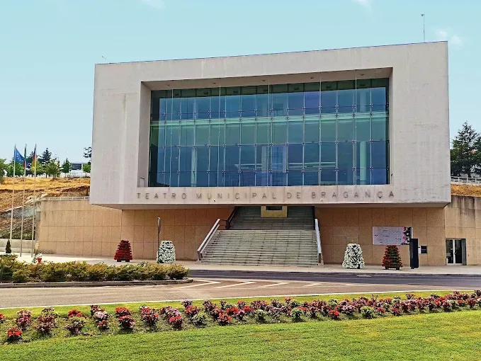 Teatro Municipal de Bragança vai sofrer obras de requalificação num investimento de 860 mil euros