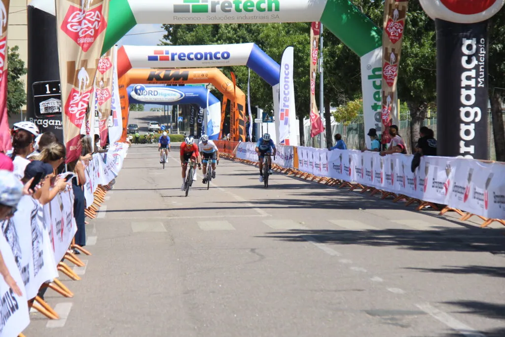 David Mayo Vivas volta a vencer o Bragança Granfondo e soma cinco triunfos consecutivos
