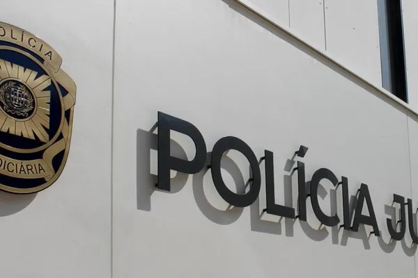 Centro de Inspeção em Bragança é alvo de buscas da PJ