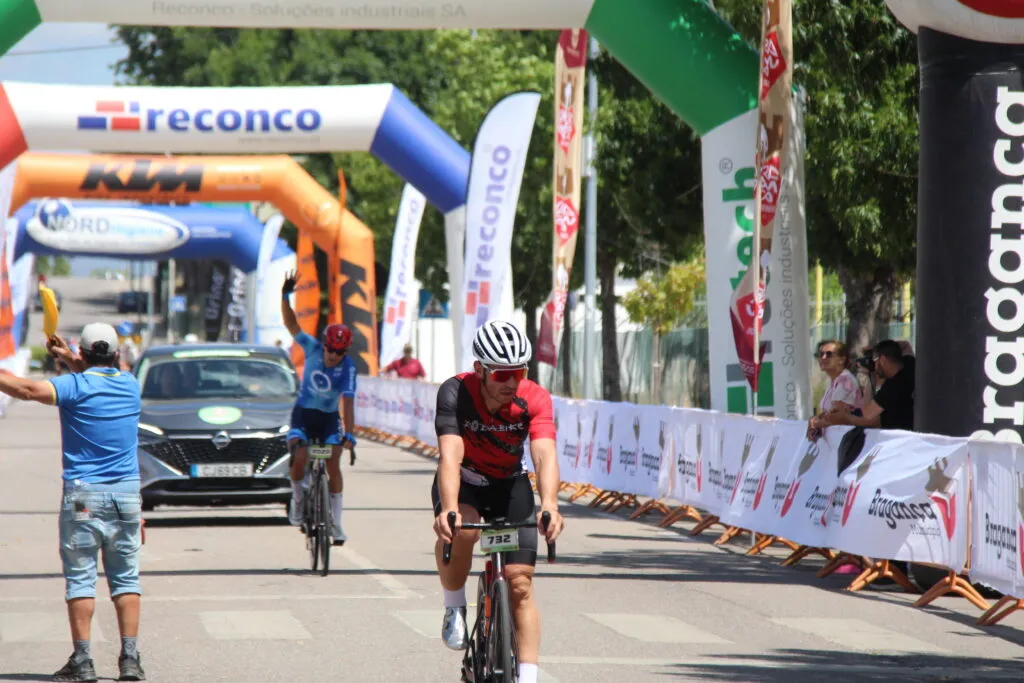 David Mayo Vivas volta a vencer o Bragança Granfondo e soma cinco triunfos consecutivos