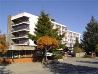 HDB paga salário de luxo