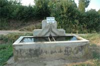 Água divide população e deputado