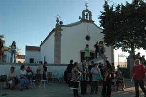 Lutas de touros reinam nos Chãos