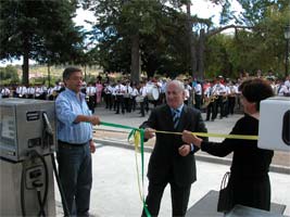 Bombas de gasolina inauguradas