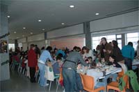 Almoço de Natal alegra os mais novos