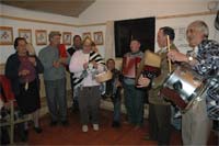 ROMARIZ recorda namoro à moda antiga