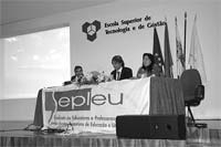 Professores preocupados