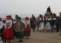 Menino Jesus da Cartolinha percorre ruas de Miranda