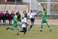Alvi-negros vencem derby transmontano