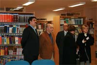 Biblioteca homenageia padre