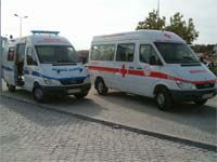 Cruz Vermelha transporta doentes