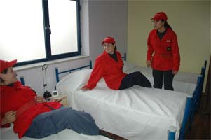 Bombeiros inauguram camarata feminina