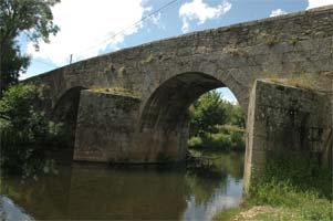 São Joanico: beleza à beira-rio