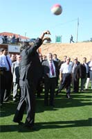 Governo aposta em mini campos desportivos