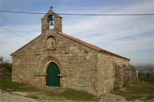 Igreja de Algosinho às escuras