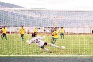 4 Macedo 3 Vieira F. C.