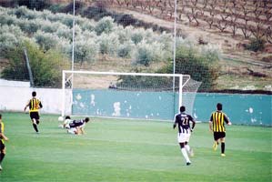 Mirandela tropeça no principal adversário