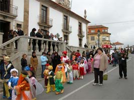 Entrudo dos mais pequenos