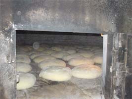 Aldeias amassam o pão que a cidade come