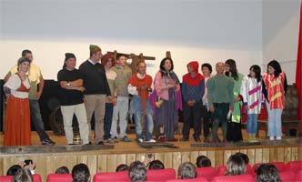 População de Vinhais vai ao teatro