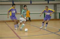 Pioneiros caem no final
