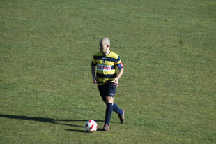 Ajudar o Macedo