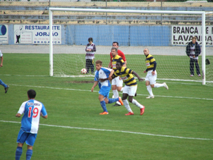 Azar aos 13 minutos