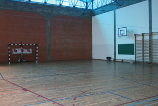 Escola Secundária precisa de obras