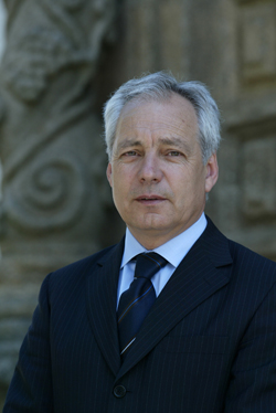 “Três agrupamentos pareceu-nos melhor”