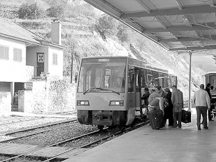 Tua: transportes alternativos até final do mês