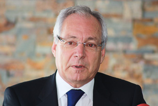 Jorge Nunes acusado dos crimes de desobediência e abuso de poder