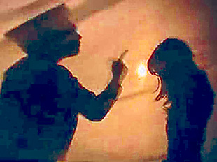 Casa abrigo há três anos no papel