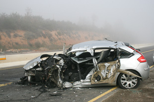 Acidente no IP4 faz um ferido grave