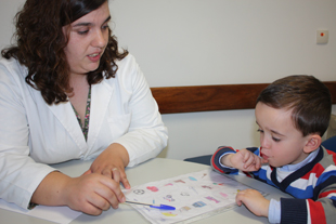 Rastreios para detectar problemas ao nível da fala