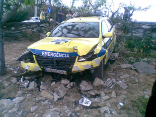 VMER de Bragança despistou-se em Vinhais