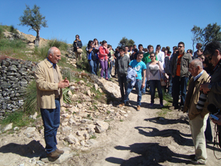 Arqueólogos desenterram passado