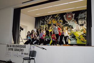 Gerações de mãos dadas