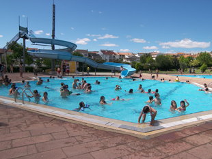 Momentos dramáticos nas piscinas do Académico
