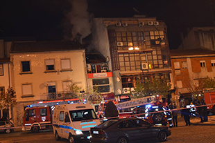 Incêndio destrói restaurante em Bragança