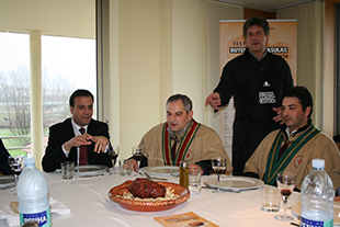 Butelo com casulas quer conquistar espanhóis