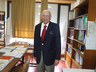 Abel Trigo Cabral dá nome a biblioteca