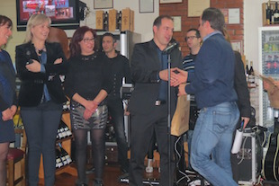 Comerciantes homenageados pela ACISB