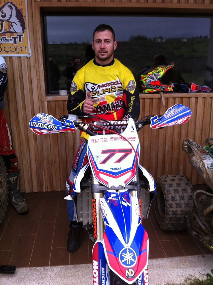 Tó Pereira falha prova Ibérica e aposta no nacional de TT