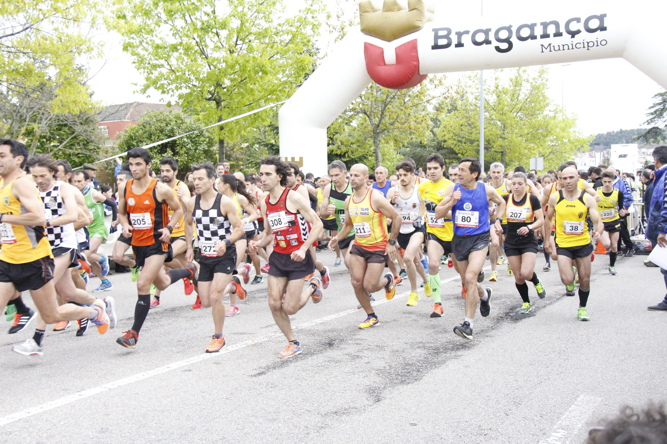 Sporting CP domina Corrida das Cantarinhas