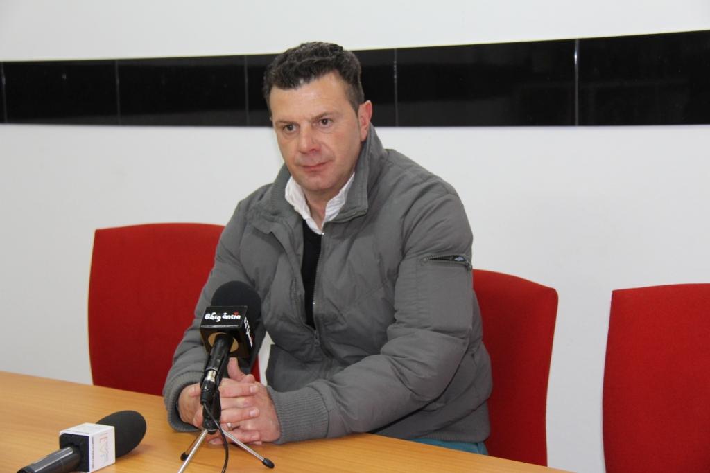 Pedro Monteiro renova para próxima época